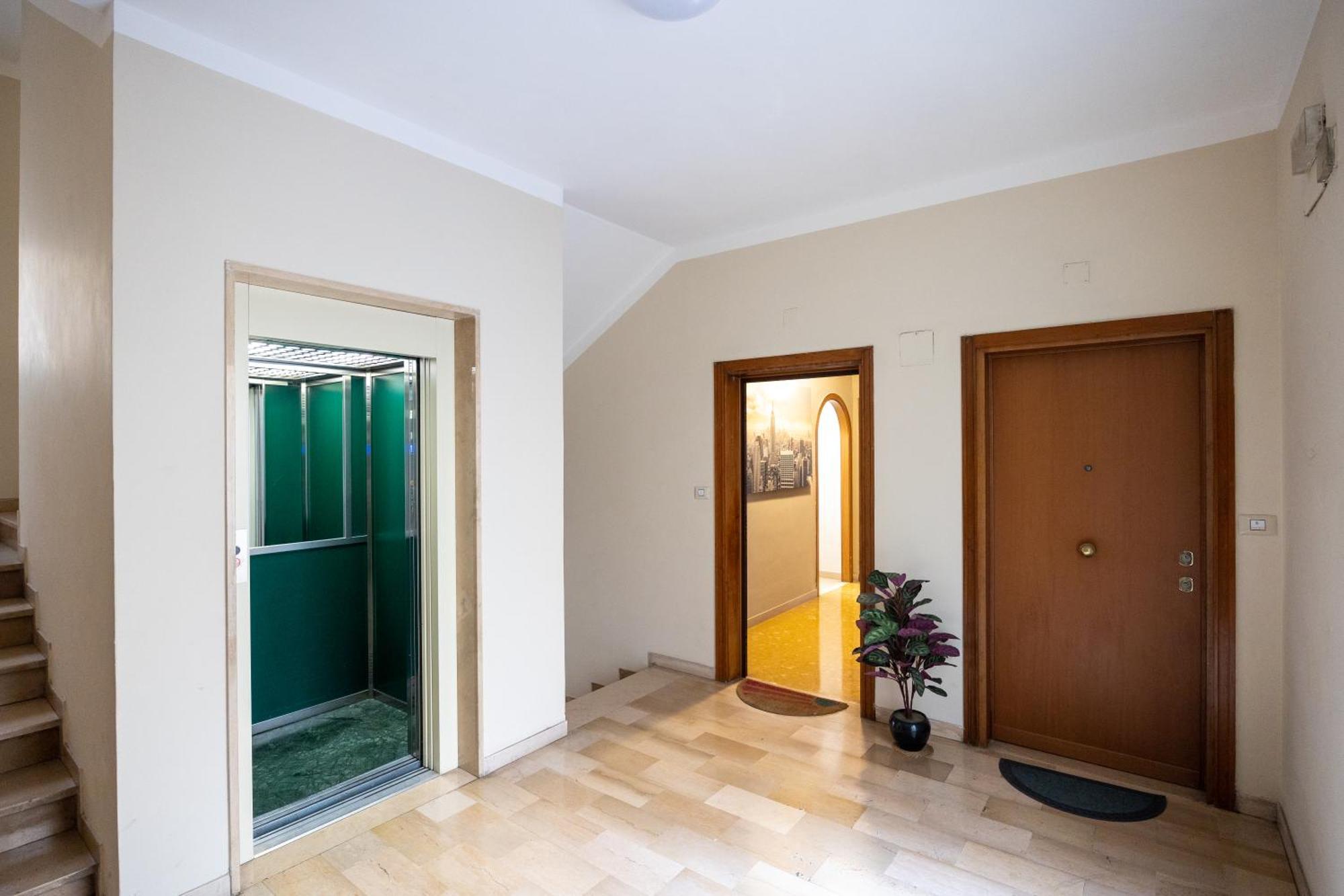 Big Apartment Rome Air Conditioning Wifi Netflix 90 Mq Extérieur photo